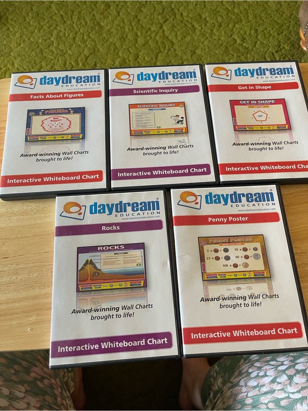 Daydream Education: Interactive Whiteboard - Lot Of 5 - (PC and MAC)